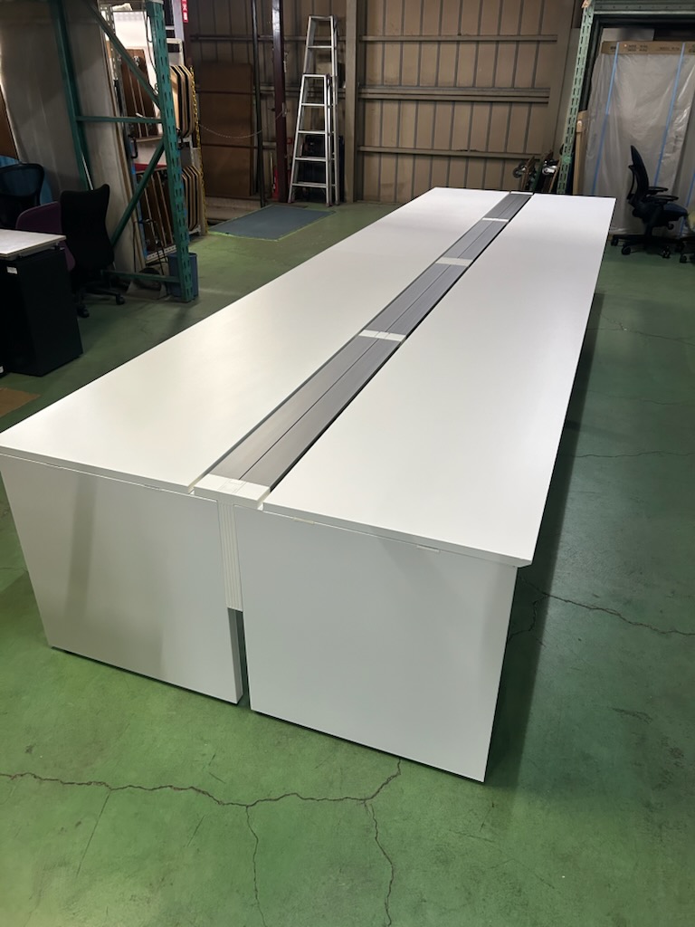 コクヨ　ワークヴィスタ　W4800×D1400　ホワイト　フリーアドレスデスク