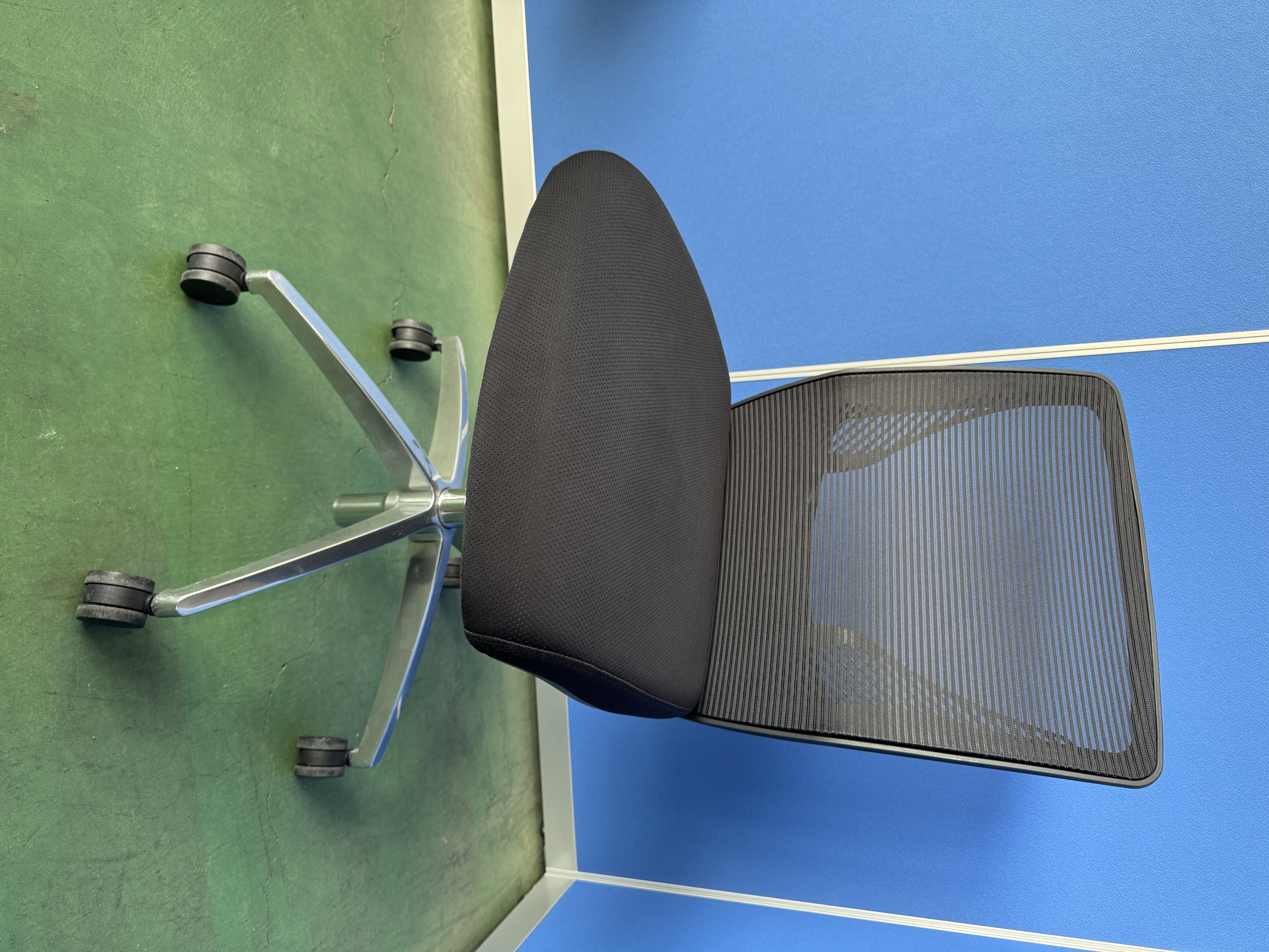 オカムラ　ビラージュ　ブラック　オフィスチェア