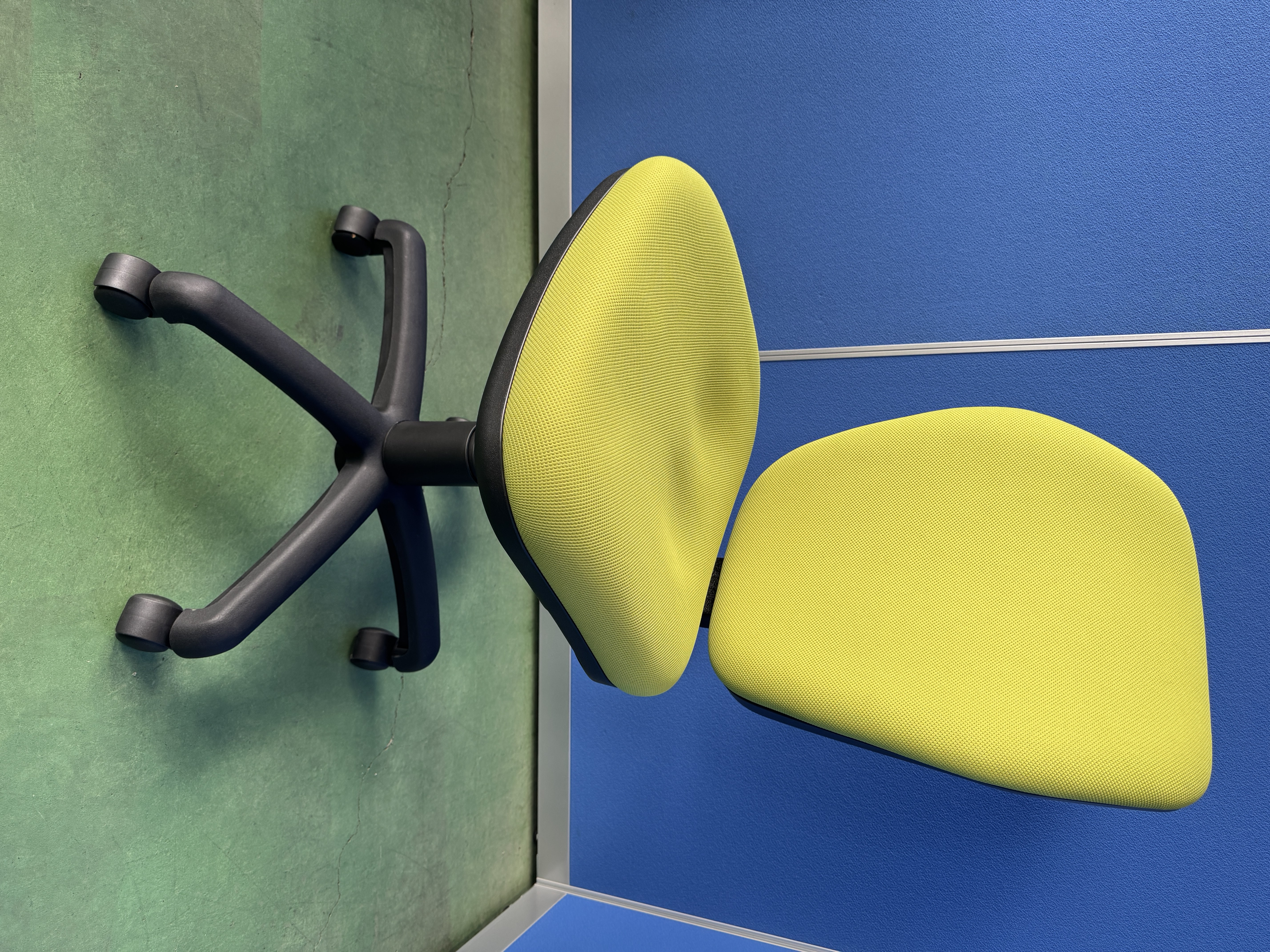 TOKIO　FST-77H　モスグリーン　ハイバック　オフィスチェア