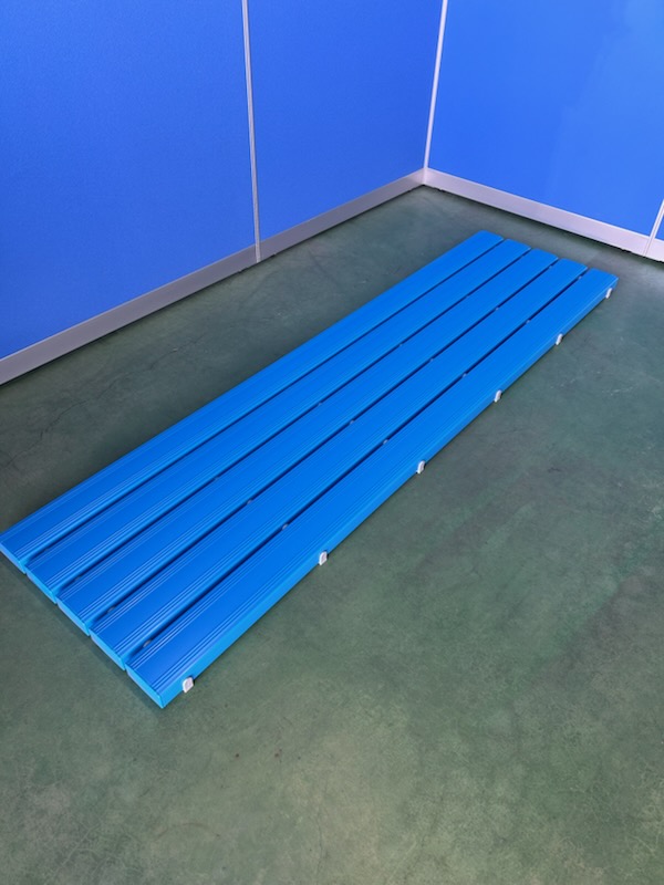 ［未使用品］テラモト　ブルー　500×1800　スノコ