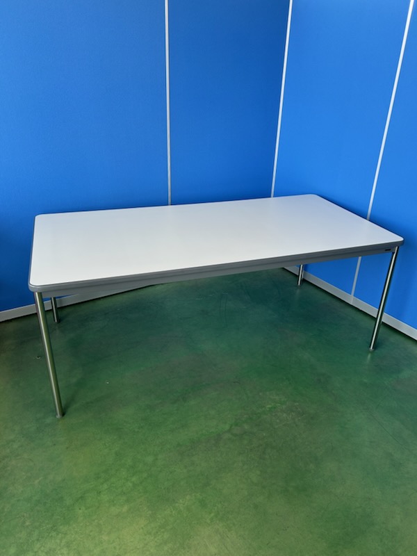 コクヨ　W1800　ホワイト　ミーティングテーブル［434］