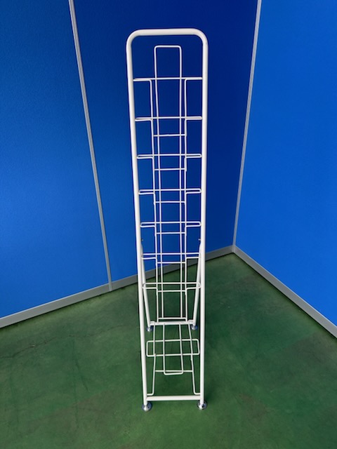 パンフレットラック　W260×D430×H1425　ホワイト［461］