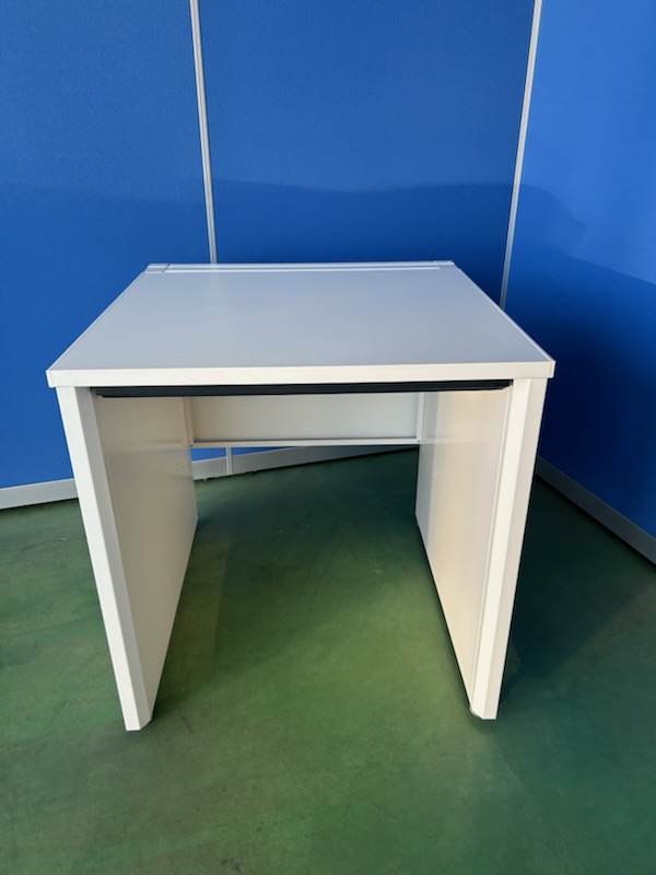 イトーキ　CZR　W700　ホワイト　平机［510］