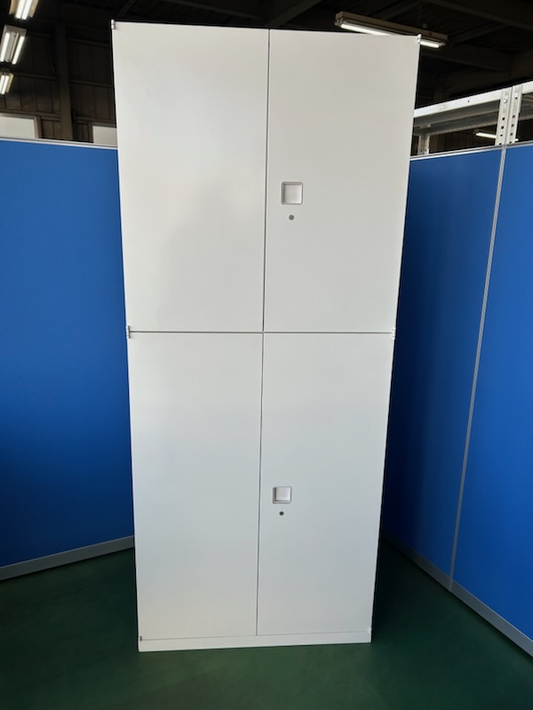 オカムラ　レクトライン　ネオホワイト　オフィスキャビネット　上下セット